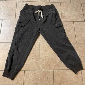 Aerie Twill Cargo Jogger Large